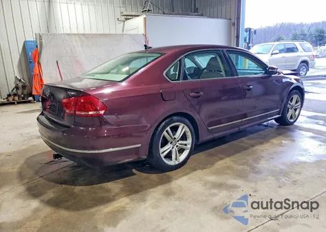 2012 Volkswagen Passat Sel z USA, uszkodzony, nr VIN 1VWCN7A32CC108071